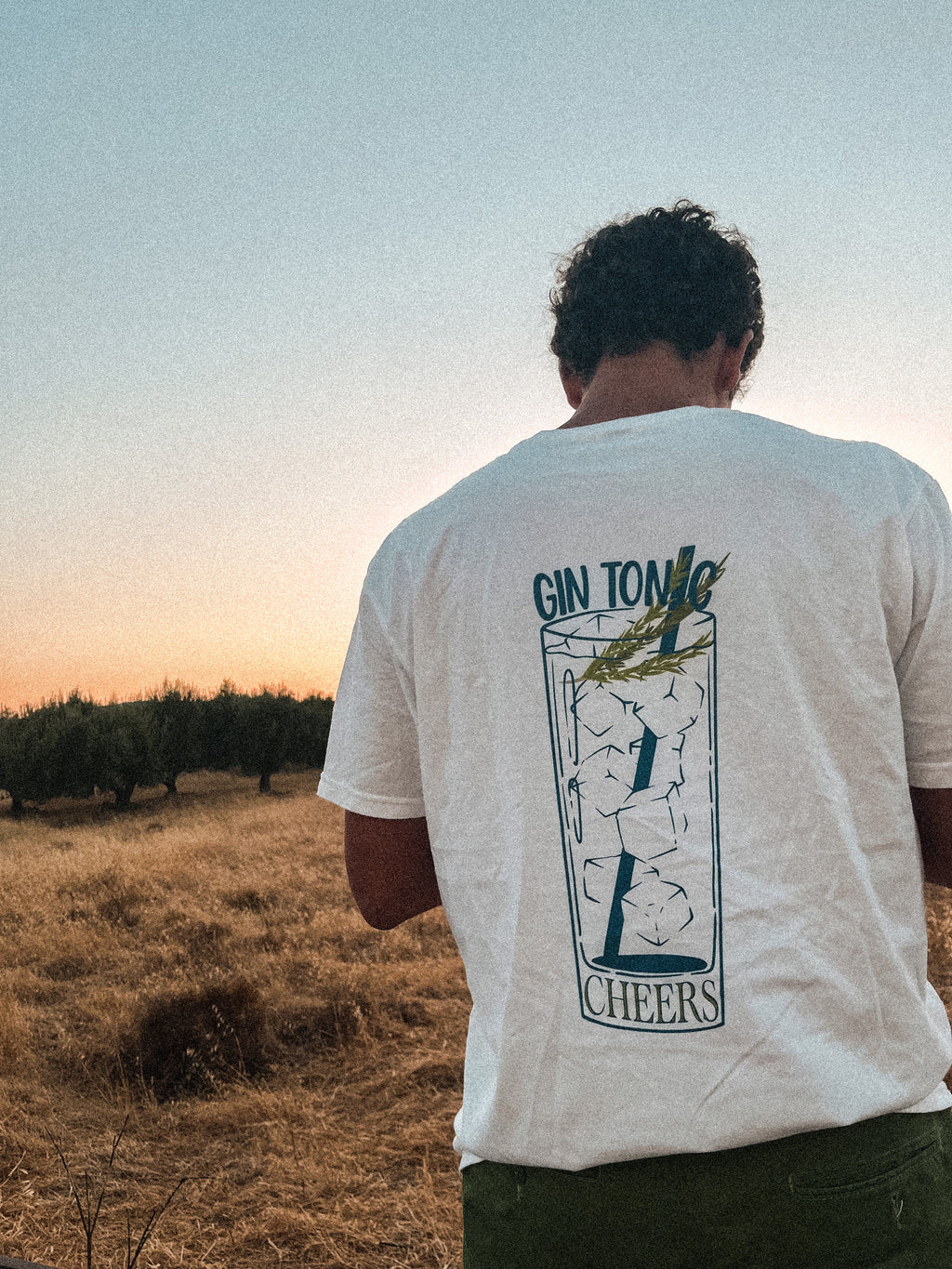 GIN TONIC